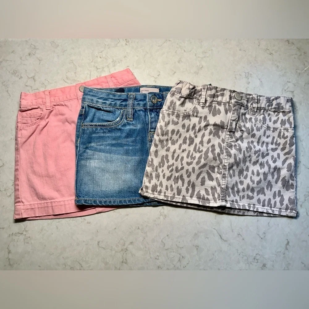 GAP KIDS/BABY GAP/OLD NAVY, SET/3, GIRLS SKIRTS. GAP KIDS, BLUE DENIM SKIRT.